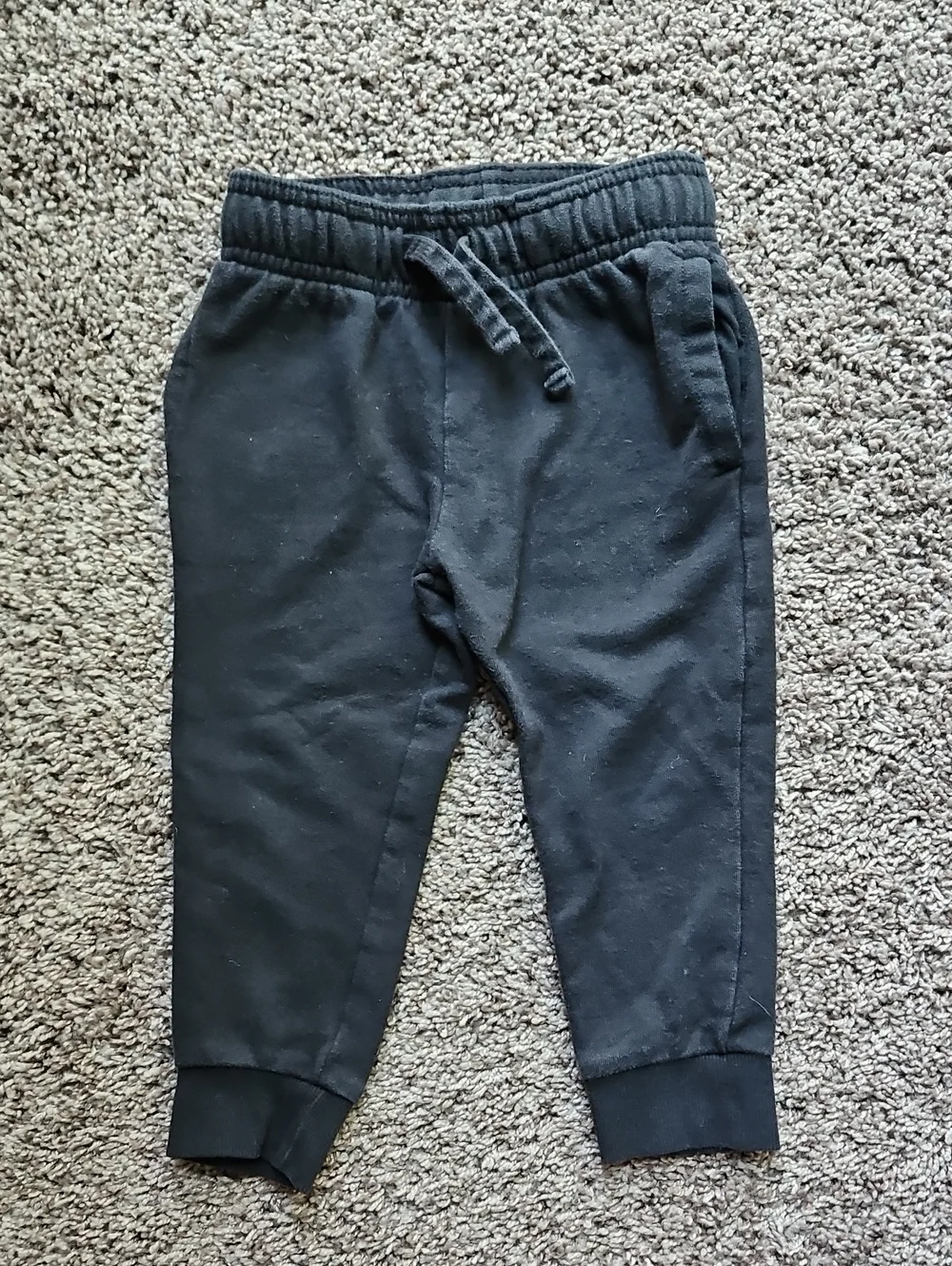 Bundle of 4 GUC Boys Pants OshKosh Carter's Cat & Jack Blue Maroon Black Size 2T